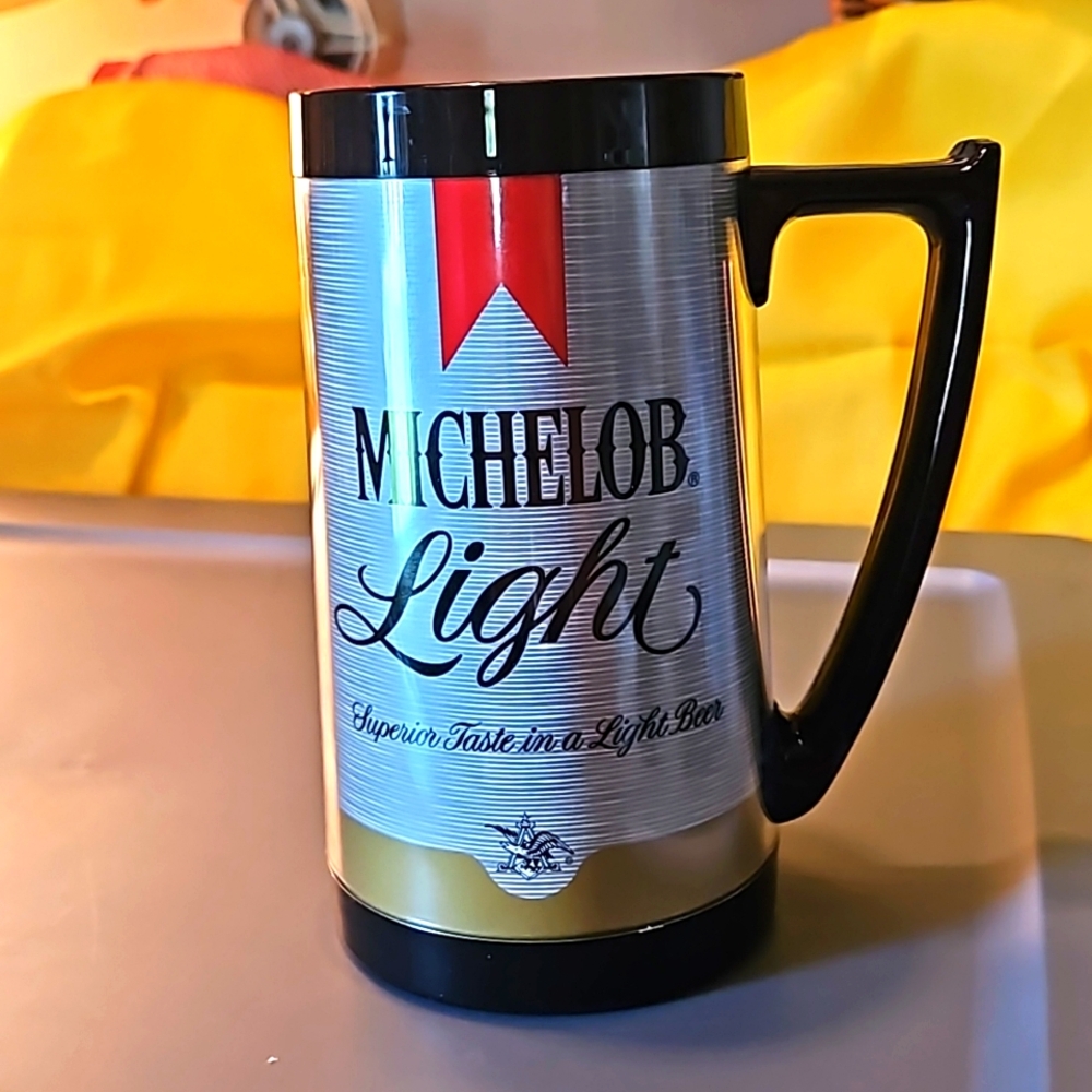 Vintage Michelob Light Thermal- Serv insulated plastic mug‎